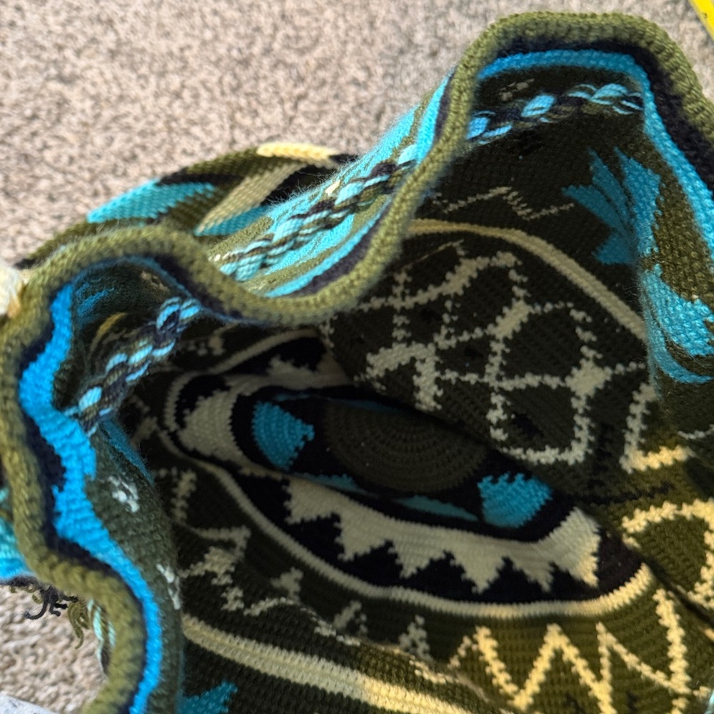 Handcrafted Green and Blue Women Bag .. Wayuu - Picture 2 of 3